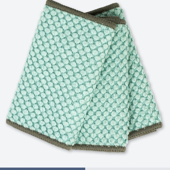 Norwex Teal and Gray Counter Cloth Trio - Picture 4 of 7